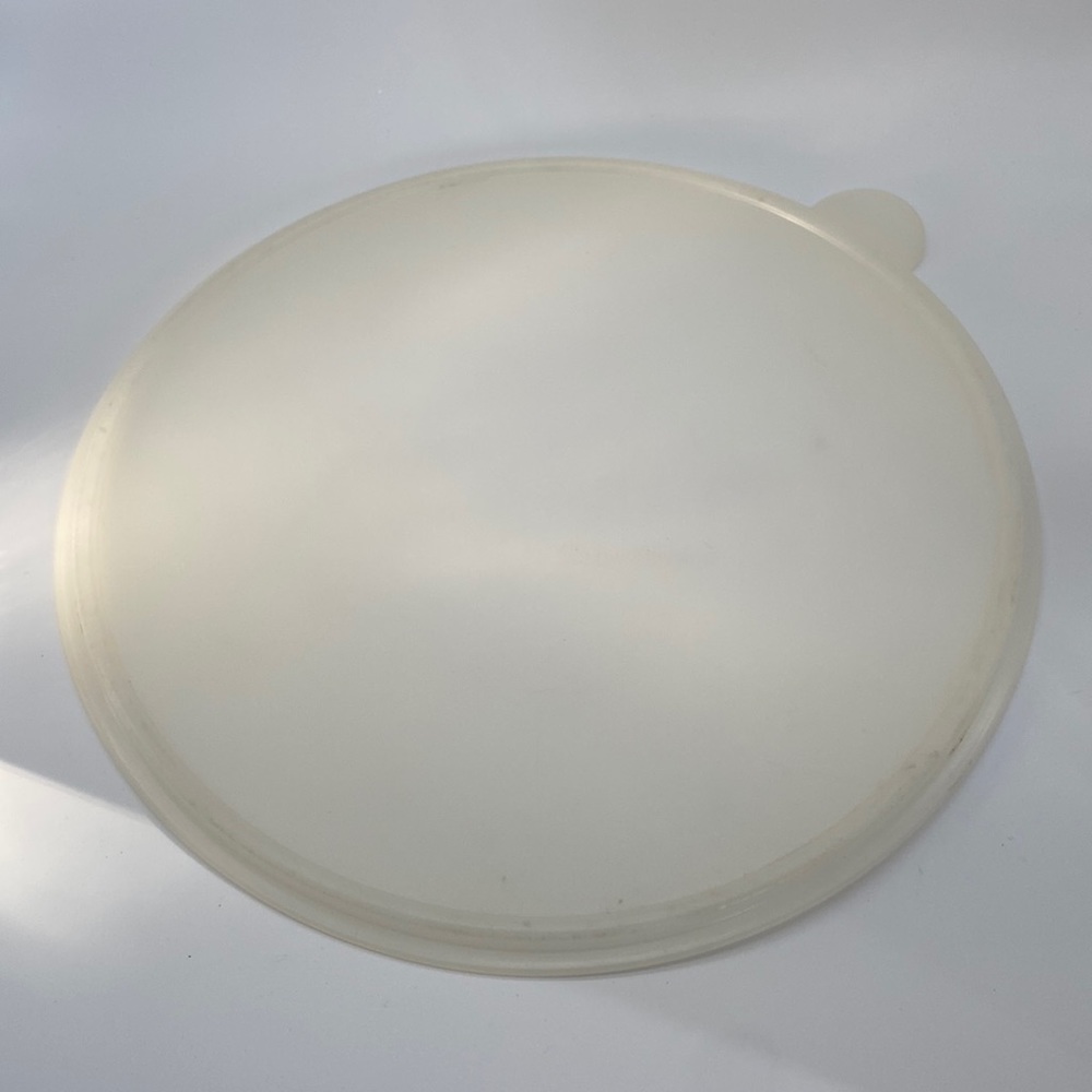 Tupperware Round 13” Lid Only